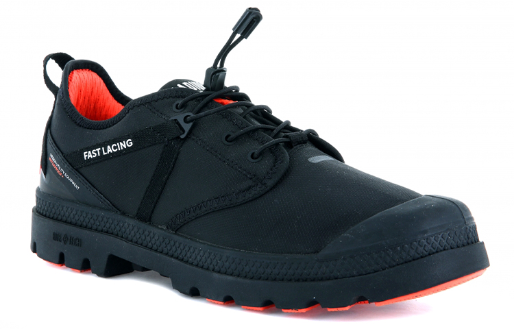 Lookbook Palladium Ox Travel Lite+ WP+ 'Kanvas Hitam Rendah' 77338-001-M
