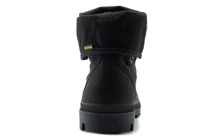 Shop Palladium Pallabrouse 'Zapatillas Altas de Lona Negra' 77019-008-M