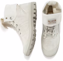 Shop Palladium Pallabrouse 'Kanvas Putih' 75534-051-M