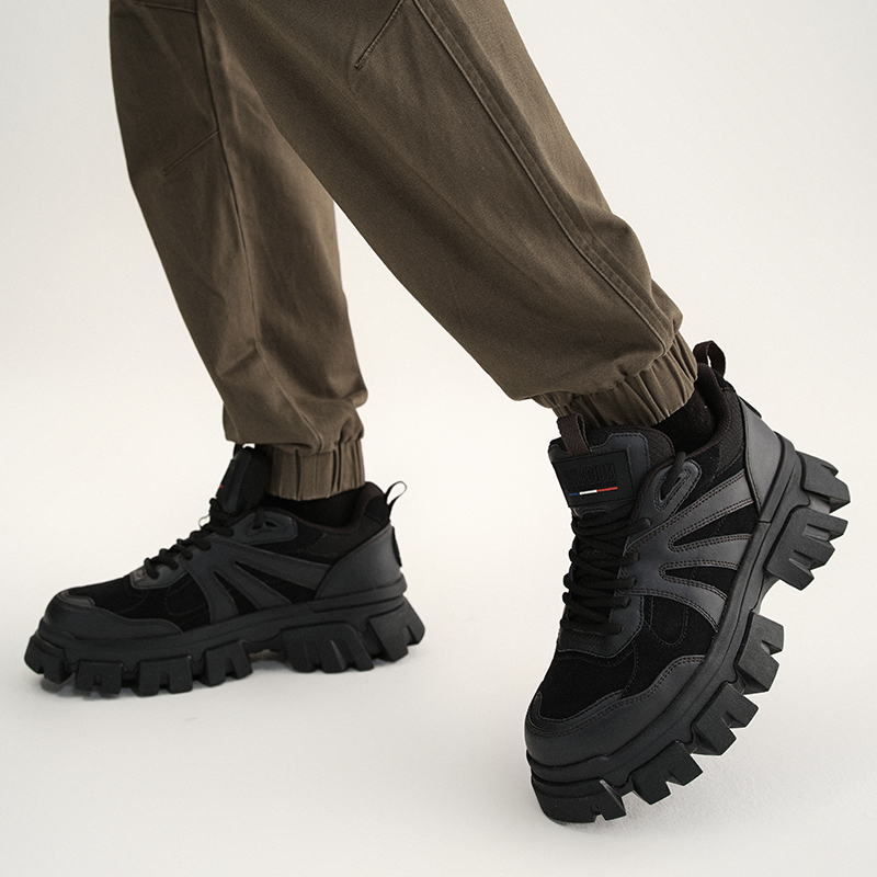 Details for Palladium Pallacrump 厚底鞋 '黑色复古' 08633-008-M