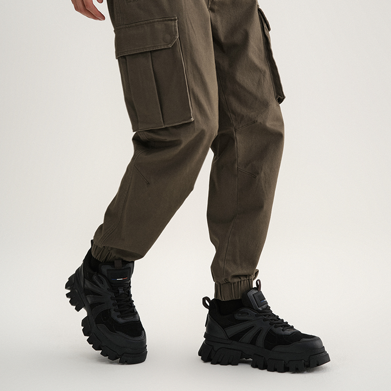 Sizing Palladium Pallacrump 厚底鞋 '黑色复古' 08633-008-M