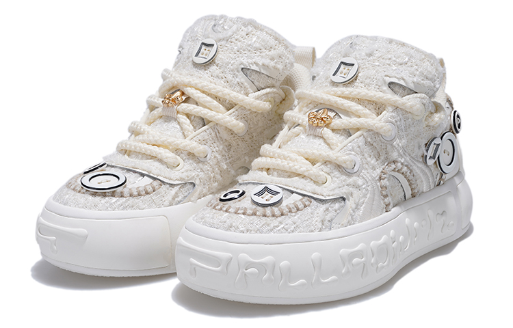 Lookbook Palladium Pallanote 'Versatile Comfort Buckle - White' 79025-013-M