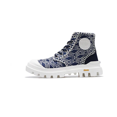 Palladium Pampa 'Blue Martin'