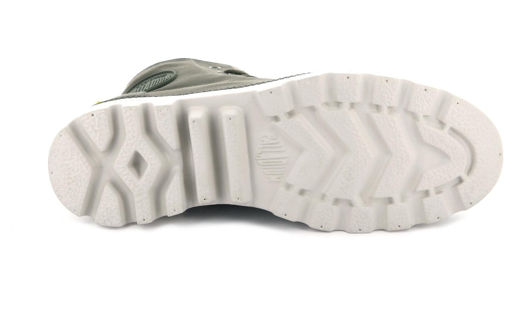 Shop Palladium Pampa Hi 'Verde Impermeable' 75970-339-M