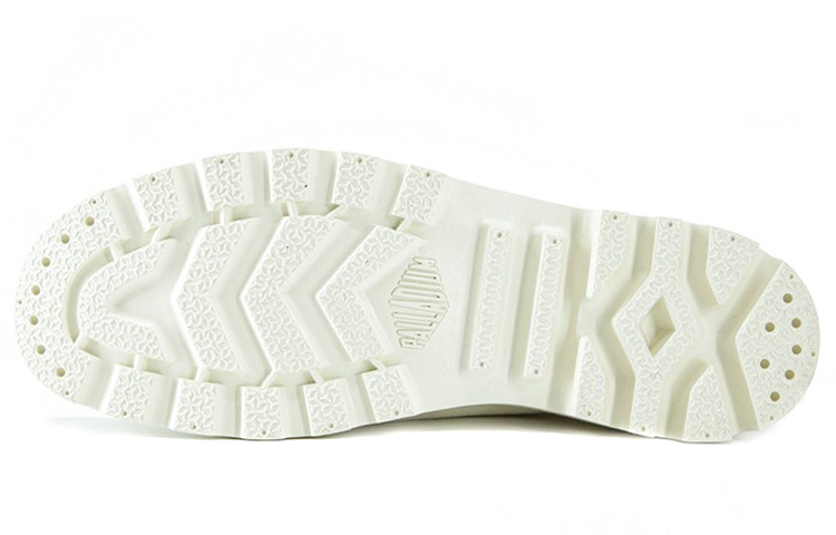 Shop パラディウム パンパ ハイ 'パームカモ ライトホワイト' 77810-187-M