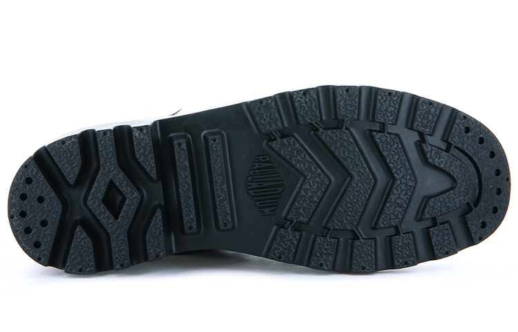 Shop Palladium Pampa Hi 'Boleto a la Tierra Negro' 77357-001-M