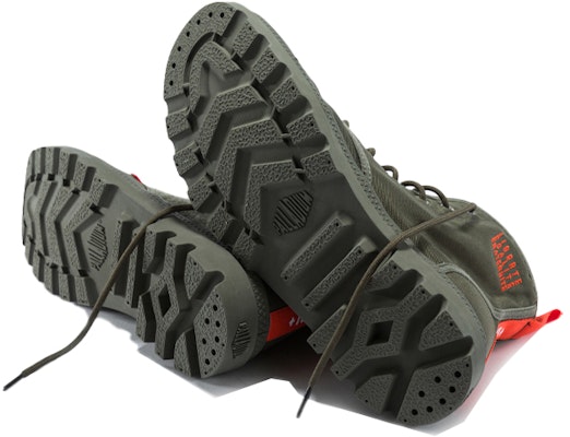 Palladium Pampa Hi 'Hijau Tentera Serbaguna' 76648-325-M Shop Palladium Pampa Hi 'Hijau Tentera Serbaguna' 76648-325-M