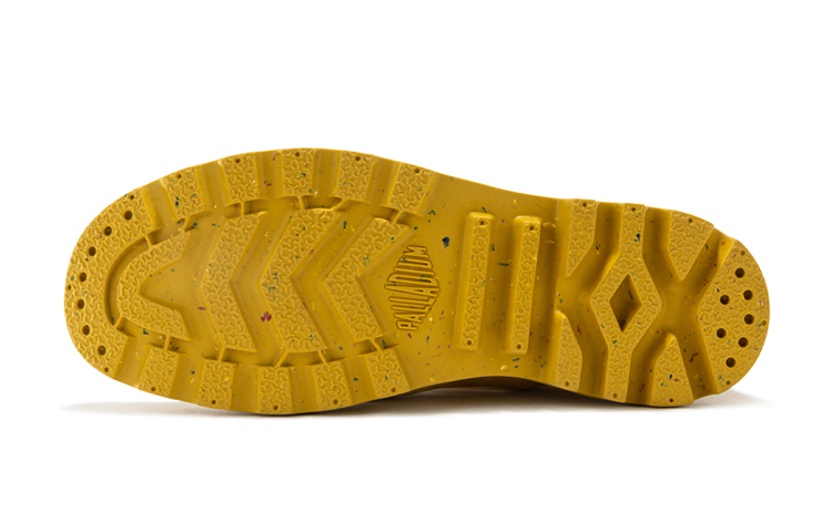 Purchase Palladium Pampa Hi Canvas Hautes ''Jaune Moutarde'' 77294-730-M