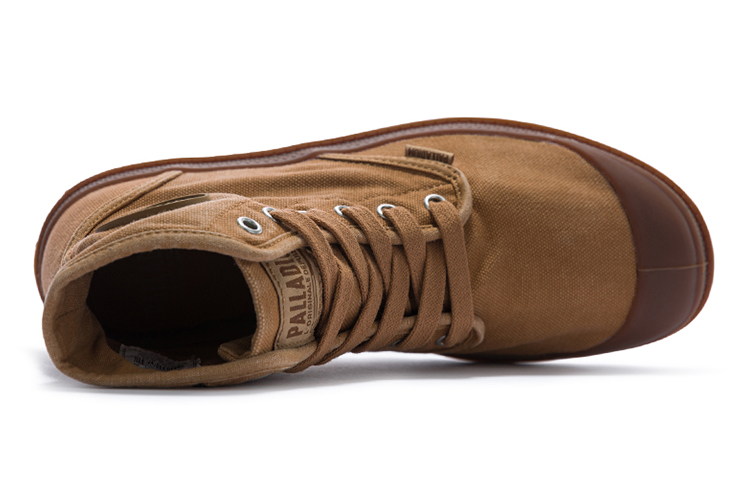 Shop Palladium Pampa Hi CVS 'Lona Marrón' 02352-209-M