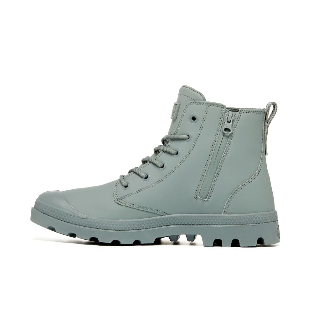 Shop Palladium PAMPA HI Z Coated WP+ Scarpe Casual Verde Agave 74069381