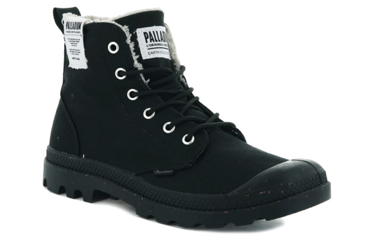 Lookbook 팔라디움 팜파 하이 '어스 블랙' 76437-008-M