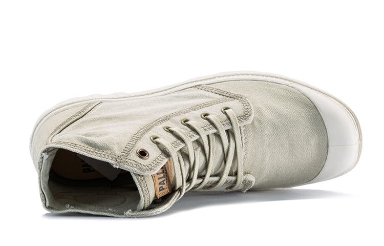 Shop Palladium Pampa High 'Lona Gris Claro' 76230-379-M