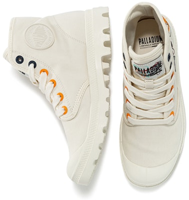 Palladium Pampa High 'Romantic Love Custom Soft White' 77318-133-M Shop Palladium Pampa High 'Romantic Love Custom Soft White' 77318-133-M