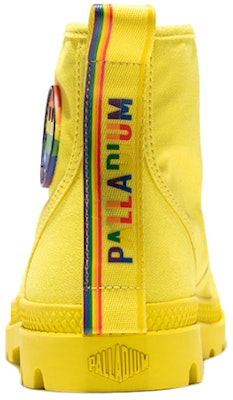 パラディウム パンパ ハイ Smileyプライドイエロー 76879-736-M Lookbook パラディウム パンパ ハイ Smileyプライドイエロー 76879-736-M