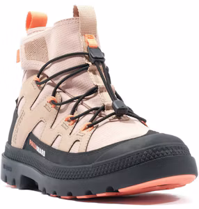 Lookbook Palladium PAMPA LITE+ XPLR WP+ Sepatu Kasual Beige Tan 74383235