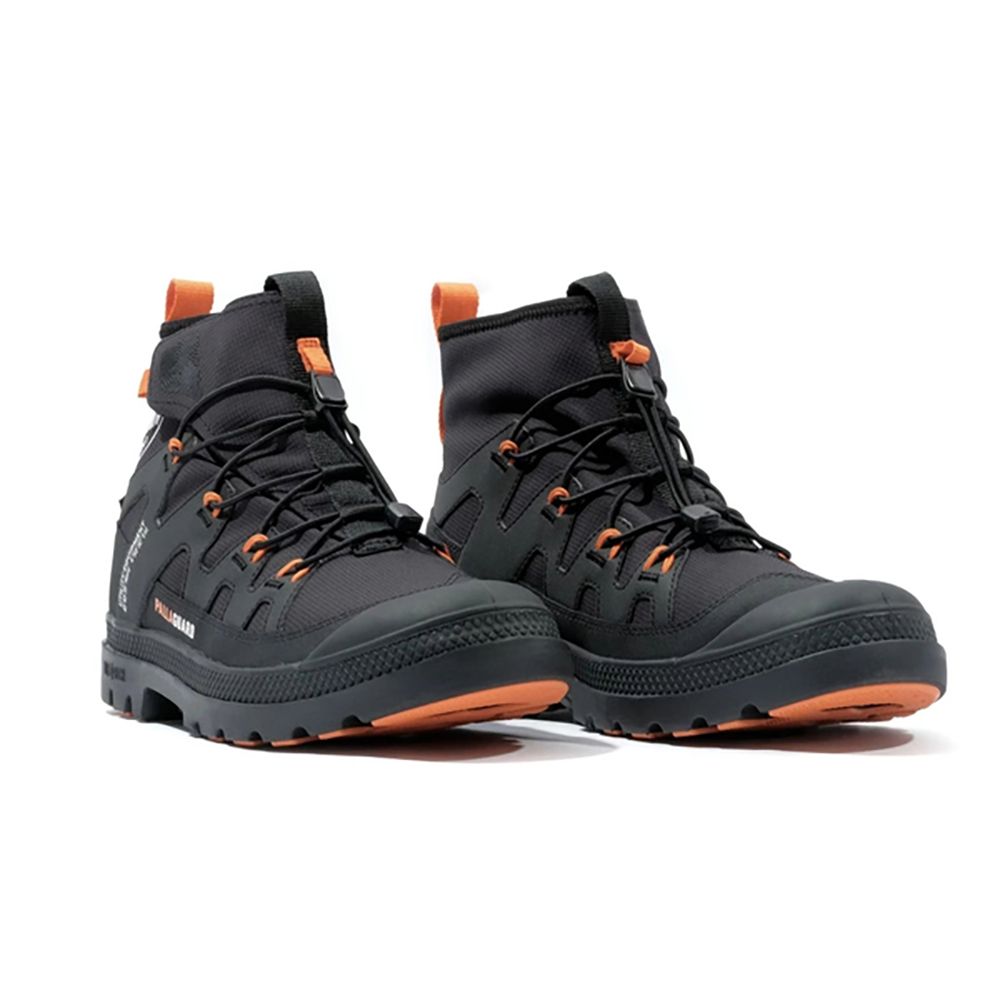 Order Palladium PAMPA LITE+ XPLR WP+ Kasut Santai Hitam Lelaki 74383008