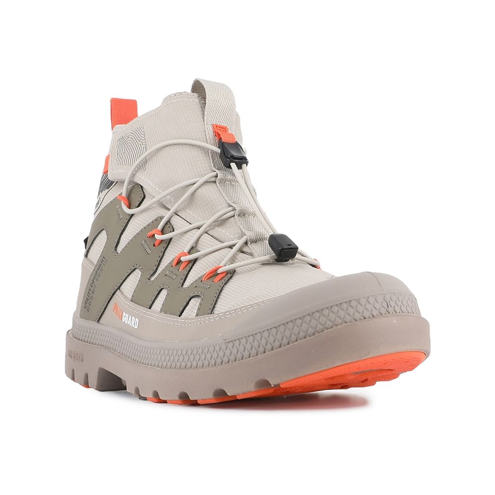 Order Palladium Pampa Lite+ XPLR WP+ Kelabu Natural Kasut Kasual. 74383096