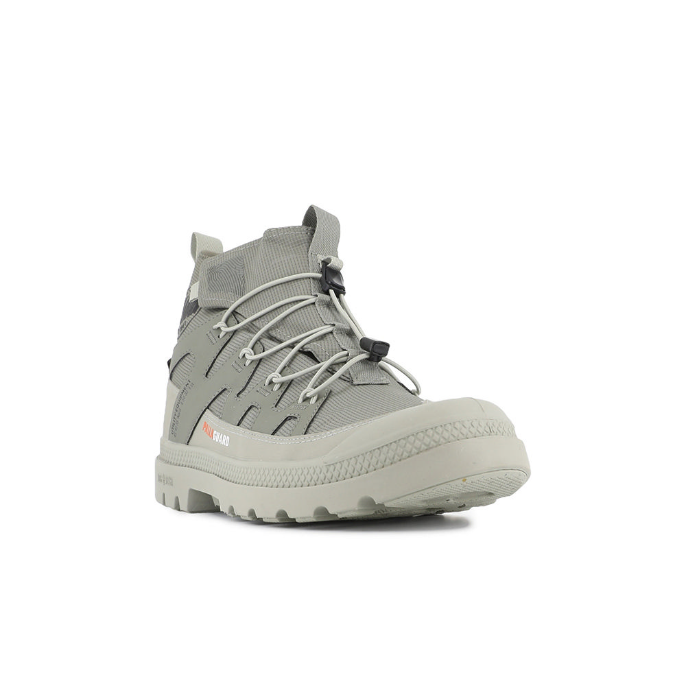 Lookbook Palladium PAMPA LITE+ XPLR WP+ Vetiver Kasut Santai Lelaki 74383339