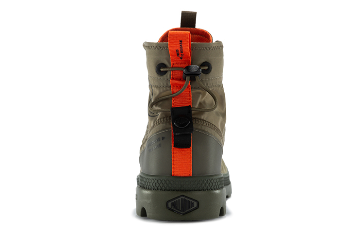 Lookbook Palladium Pampa Travel Lite Hoog ''Donkergroen Canvas'' 77039-308-M