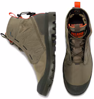 Shop Palladium Pampa Travel Lite Tinggi 'Kanvas Hijau Tua' 77039-308-M