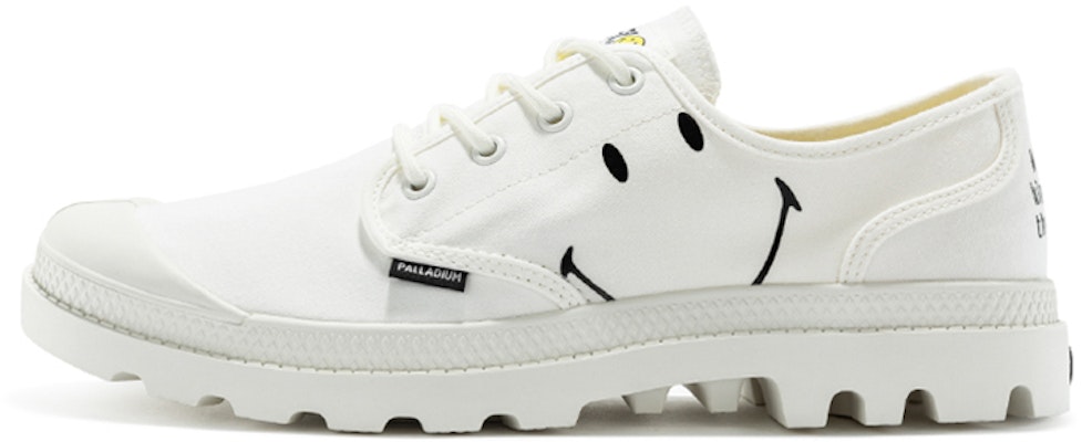 Palladium SMILEY x Pampa Hi 'Be Kind White' 77080-116-M Buy Palladium SMILEY x Pampa Hi 'Be Kind White' 77080-116-M