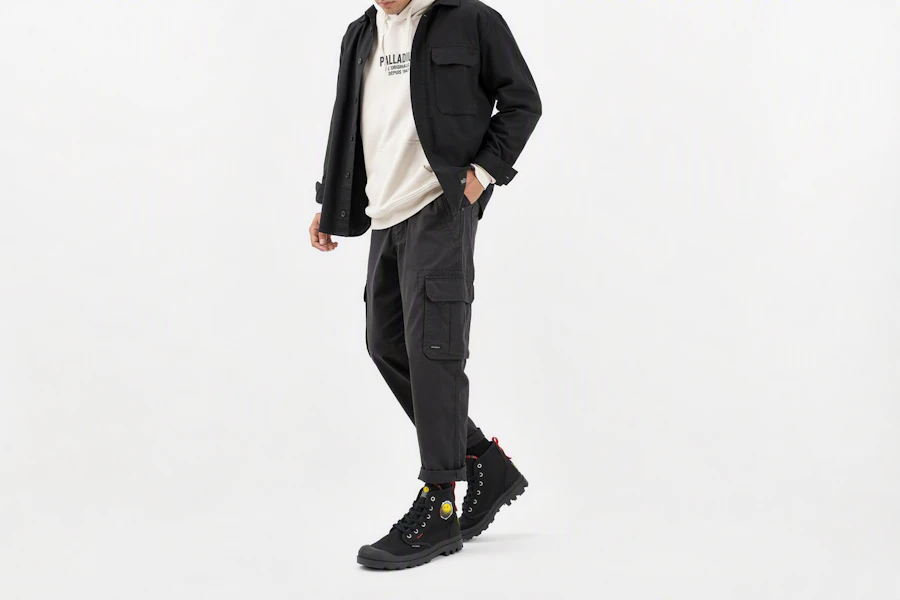 Palladium Smiley x Pampa High ''Noir Retro'' 77361-008-M Order Palladium Smiley x Pampa High ''Noir Retro'' 77361-008-M