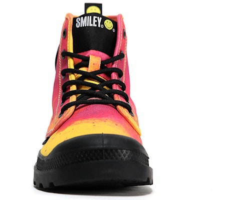 Palladium Smiley x Pampa High 'Pink' 77788-735-M Lookbook Palladium Smiley x Pampa High 'Pink' 77788-735-M