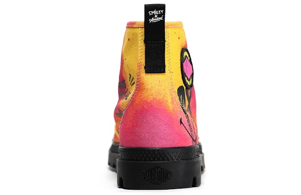 Palladium Smiley x Pampa High 'Pink' 77788-735-M Shop Palladium Smiley x Pampa High 'Pink' 77788-735-M