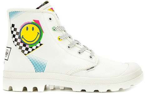 Palladium Smiley x Pampa High 'Star White' Putih Tinggi 77363-116-M Order Palladium Smiley x Pampa High 'Star White' Putih Tinggi 77363-116-M