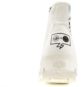 Palladium Smiley x Pampa High 'Star White' Putih Tinggi 77363-116-M Shop Palladium Smiley x Pampa High 'Star White' Putih Tinggi 77363-116-M