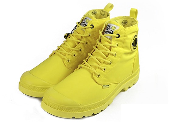 팔라디움 스마일리 캔버스 하이탑 (노랑) 76629-736-M Lookbook 팔라디움 스마일리 캔버스 하이탑 (노랑) 76629-736-M