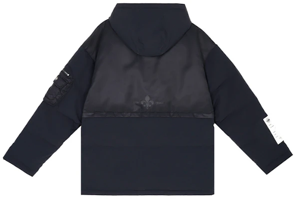 Palladium 男女羽絨外套 - 純色休閒保暖雲朵風格 109176 Lookbook Palladium 男女羽絨外套 - 純色休閒保暖雲朵風格 109176