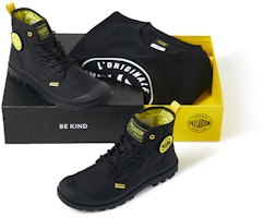 Palladium x Smiley High-Top Canvas Limited Edition Gift Set 'Black Smile' 77892-008-M Palladium x Smiley High-Top Canvas Limited Edition Gift Set 'Black Smile' 77892-008-M