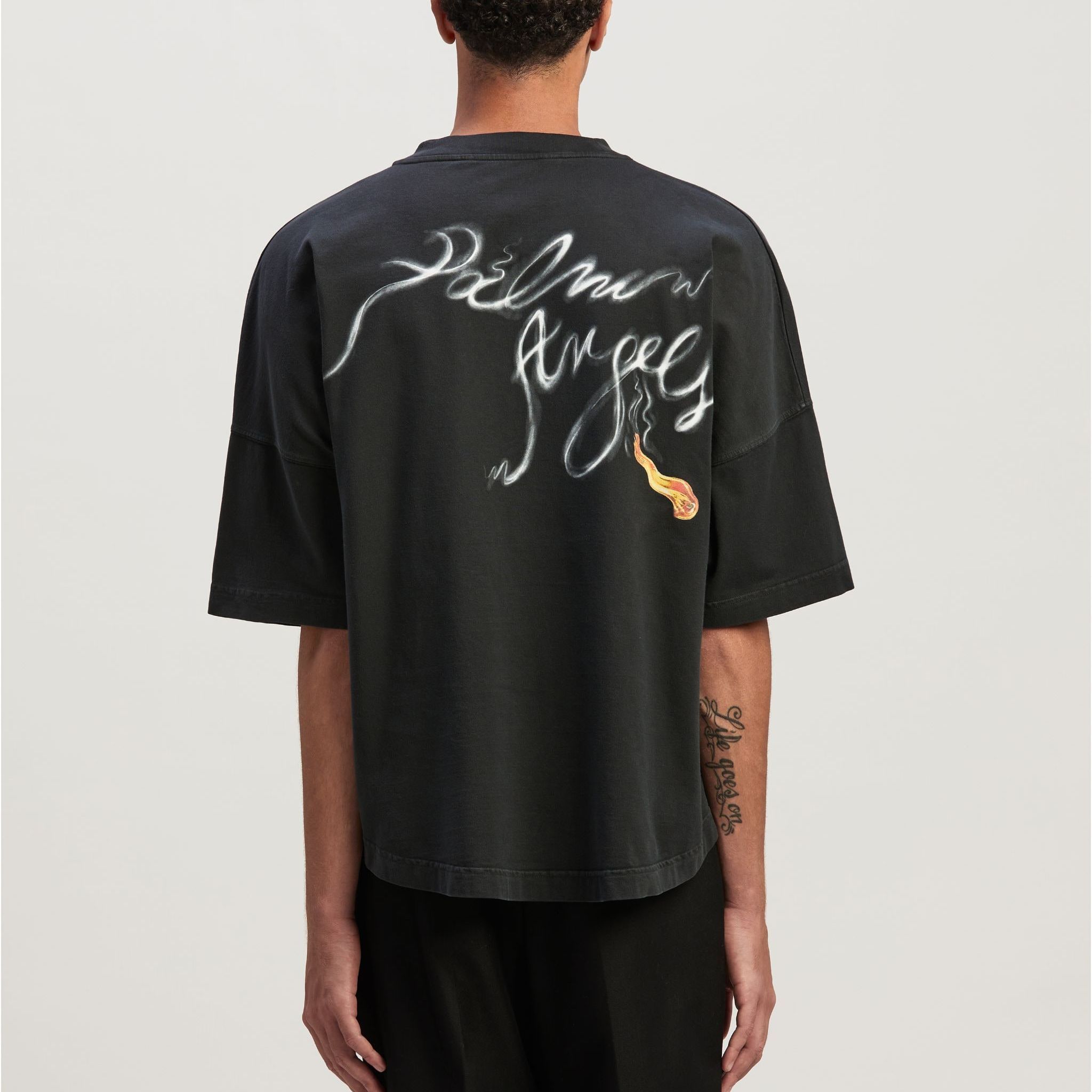 PALM ANGELS  Black Loose Fit T-Shirt with Smoke Effect Logo. PMAA002R24JER0011001 圖 4