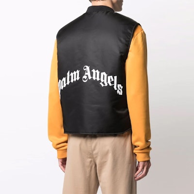 팜엔젤스 블랙 패딩 조끼 지퍼 및 프린트 디자인. PMEA062F21FAB0011001 Purchase 팜엔젤스 블랙 패딩 조끼 지퍼 및 프린트 디자인. PMEA062F21FAB0011001