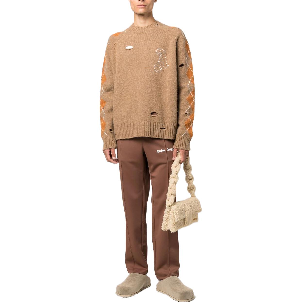 Lookbook 팜엔젤스 FW22 디스트레스 아가일 니트 풀오버 스웨터 베이지. PMHE042F22KNI0016103