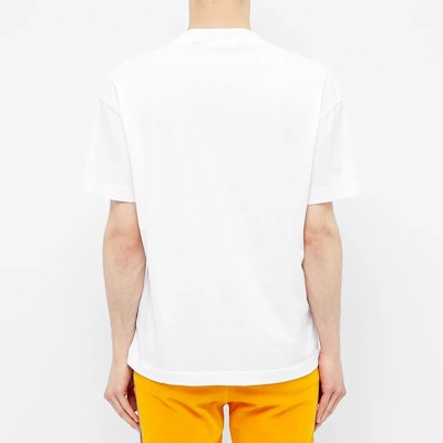 パームエンジェルス 上海限定 ホワイトTシャツ パープルグラフィティロゴ PMAA001S204130530195 Purchase パームエンジェルス 上海限定 ホワイトTシャツ パープルグラフィティロゴ PMAA001S204130530195