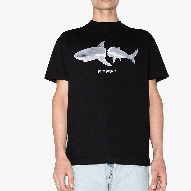 Shop Camiseta Negra para Hombre Palm Angels Logo Tiburón Crewneck PMAA001S22JER0111001