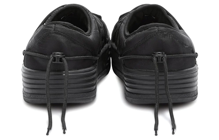 Lookbook Palm Angels Sepatu Salju Puff 'Hitam' PMIA082S23FAB0011010