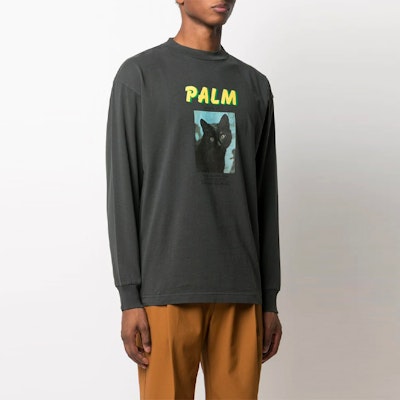 パームエンジェルス SS21 キャット グラフィック フーディ セメントブラック PMAB002R21JER0011018 Shop パームエンジェルス SS21 キャット グラフィック フーディ セメントブラック PMAB002R21JER0011018