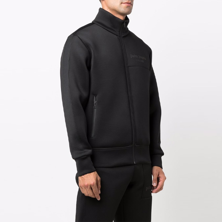 Shop PALM ANGELS x TEAM WANG FW21 Jaket Leher Tinggi Cetak Logo Hitam. PMBD037G21FAB0011010