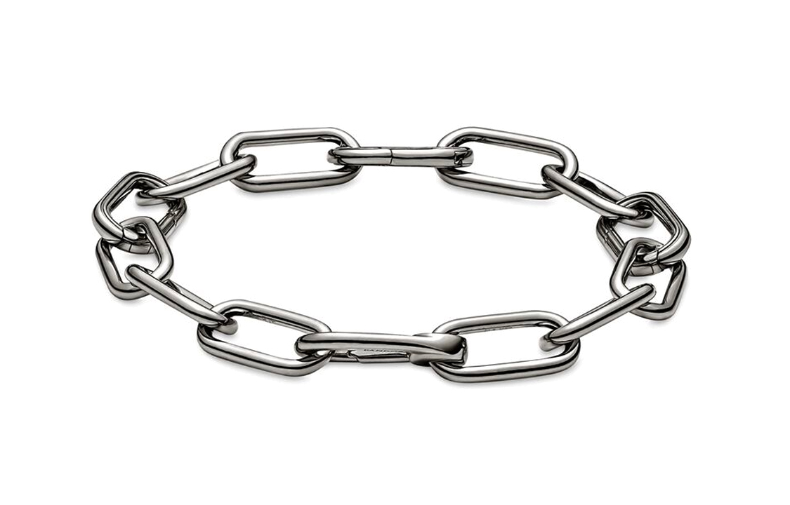 Lookbook Pandora ME Gelang Rantai Perak Plated Ruthenium Hitam Unisex Edisi Pasangan. 549588C00