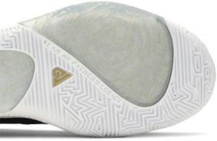 Nike Freak 1 Zoom "Coming to America" 字母哥 低筒 實戰籃球鞋 男款 黑金 Purchase Nike Freak 1 Zoom "Coming to America" 字母哥 低筒 實戰籃球鞋 男款 黑金