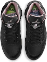 Paris Saint-Germain x Air Jordan Air 5 Retro 'Hitam Gelap' HQ3004-001 Order Paris Saint-Germain x Air Jordan Air 5 Retro 'Hitam Gelap' HQ3004-001