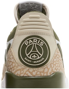 Paris Saint-Germain x Air Jordan Legacy 312 Low 'Putih Sequoia Hijau' FZ4358-100 Sizing Paris Saint-Germain x Air Jordan Legacy 312 Low 'Putih Sequoia Hijau' FZ4358-100
