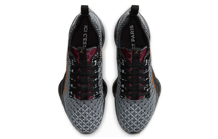 Shop 巴黎圣日耳曼 x Air Jordan Zoom Renegade '黑葡萄酒' CZ3957-001