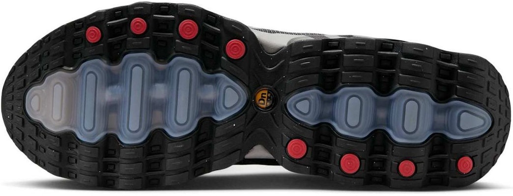 Paris Saint-Germain x Nike Air Max DN8 'Black Anthracite' IH2140-001 Details for Paris Saint-Germain x Nike Air Max DN8 'Black Anthracite' IH2140-001