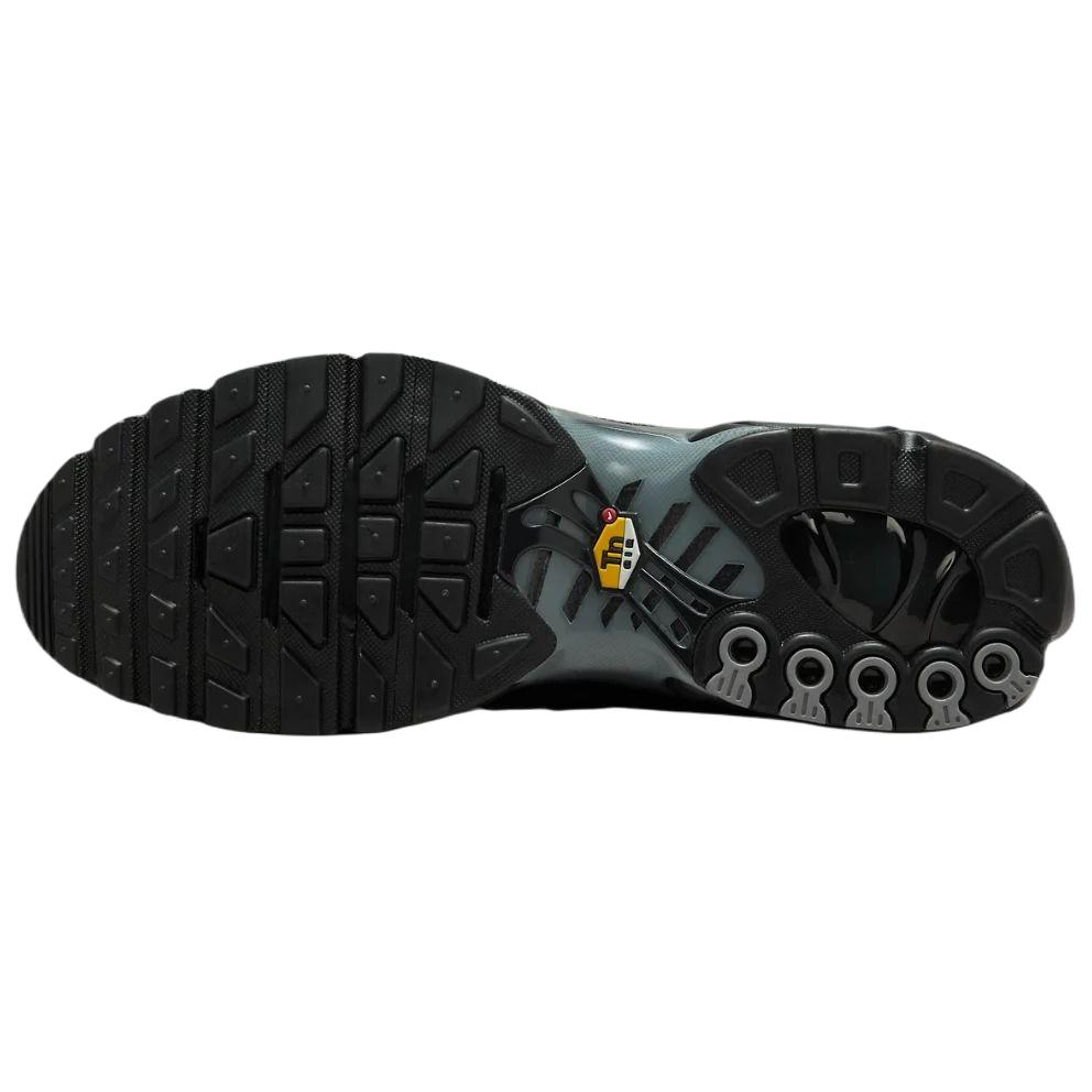 Sizing Paris Saint-Germain x Nike Air Max Plus ''Schwarz Partikelgrau'' IB2253-001