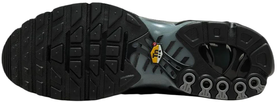 Paris Saint-Germain x Nike Air Max Plus ''Schwarz Partikelgrau'' IB2253-001 Sizing Paris Saint-Germain x Nike Air Max Plus ''Schwarz Partikelgrau'' IB2253-001