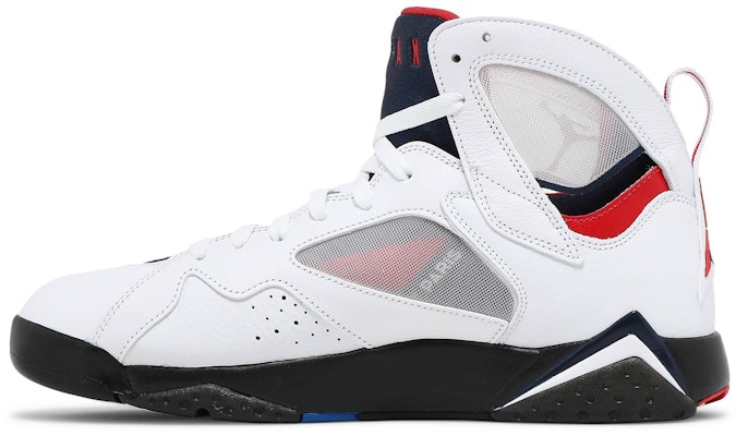 Paris Saint-Germain x Air Jordan 7 Retro 'White' CZ0789-105 Lookbook Paris Saint-Germain x Air Jordan 7 Retro 'White' CZ0789-105